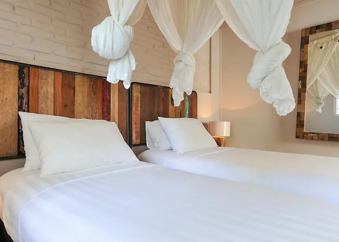 De Siam Villa *